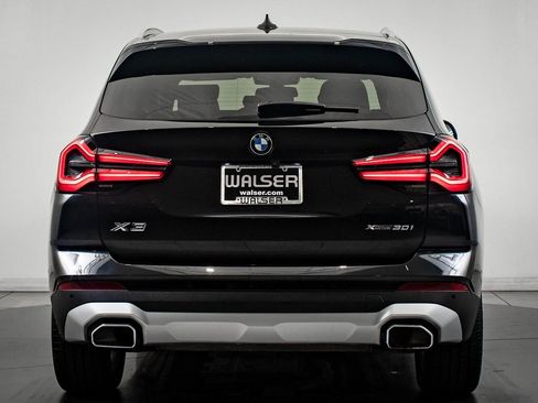 Used 2024 BMW X3 xDrive30i w/ Convenience Package w/ZPA image 7