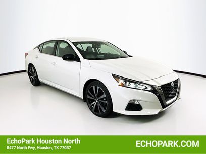 Used 2022 Nissan Altima 2.5 SR