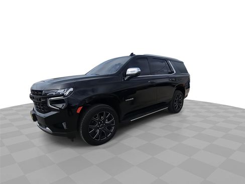 Used 2024 Chevrolet Tahoe Premier w/ Premium Package RWD image 4