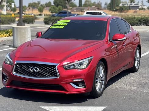 Used 2021 INFINITI Q50 Luxe w/ Cargo Package RWD image 3