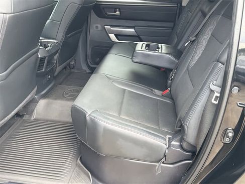 Used 2022 Toyota Tundra SR5 w/ SR5 Premium Package image 17