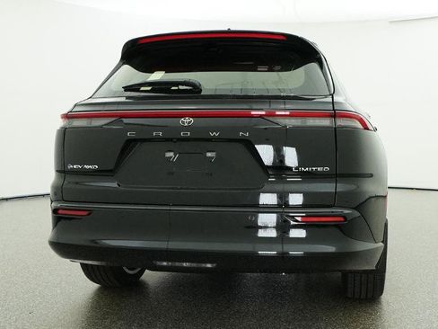 New 2026 Toyota Crown Signia AWD/4WD image 49