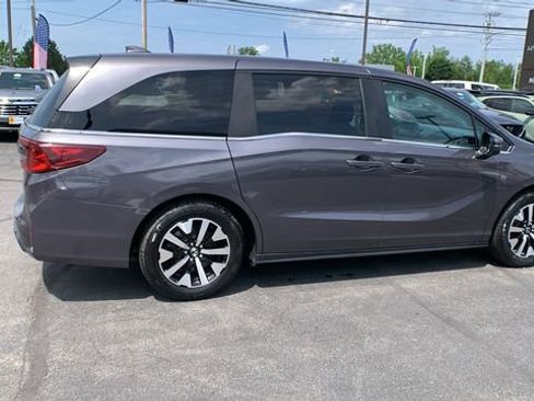Used 2025 Honda Odyssey EX-L image 6
