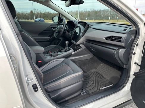 Certified 2025 Subaru Crosstrek 2.5i Limited w/ Popular Package #4A image 12