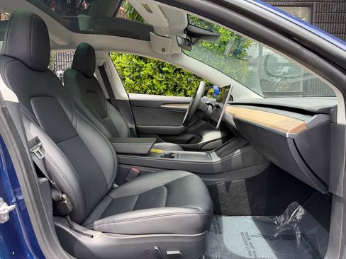 Used 2023 Tesla Model 3 Performance AWD/4WD image 33
