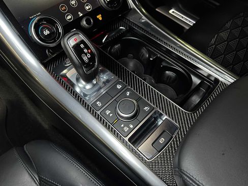Used 2021 Land Rover Range Rover Sport SVR Carbon Edition image 32