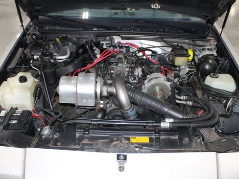 Used 1987 Buick Regal Coupe RWD image 9