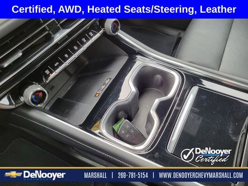 Used 2024 Chevrolet Traverse LT image 20