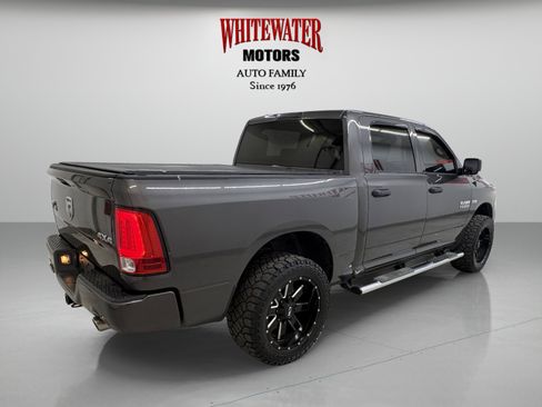 Used 2015 RAM 1500 Express AWD/4WD image 4