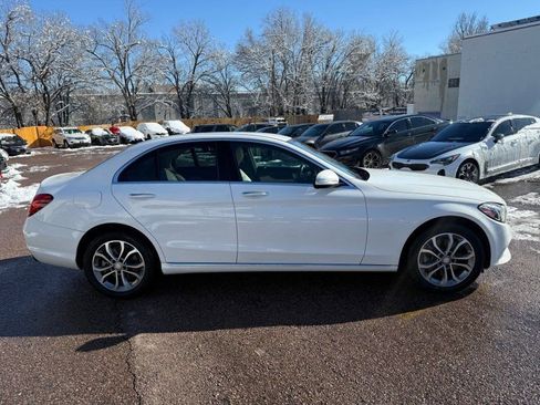 Used 2015 Mercedes-Benz C 300 4MATIC Sedan image 8