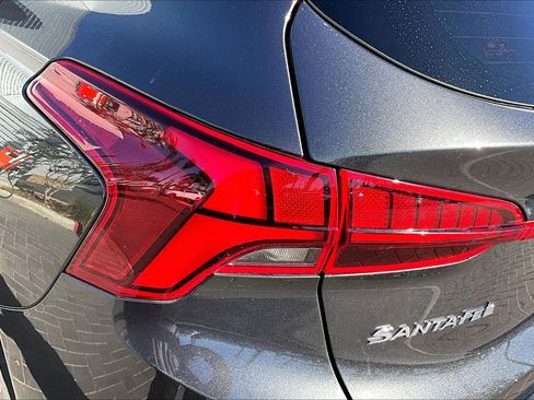 Used 2023 Hyundai Santa Fe Limited image 29