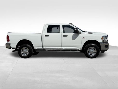 Used 2024 RAM 2500 Tradesman w/ Chrome Appearance Group AWD/4WD image 24