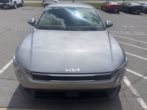 Used 2025 Kia K4 LXS image 9