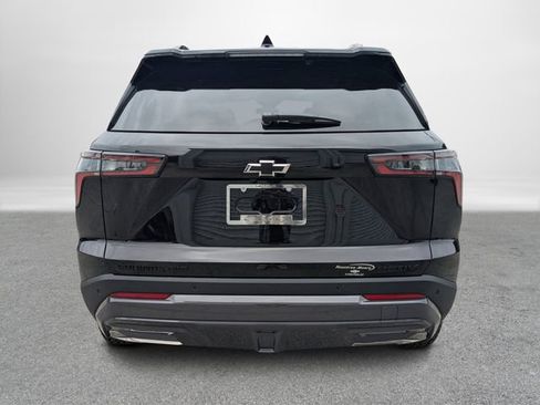 New 2026 Chevrolet Equinox ACTIV AWD/4WD image 5