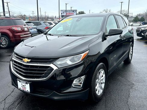 Used 2021 Chevrolet Equinox LT image 3