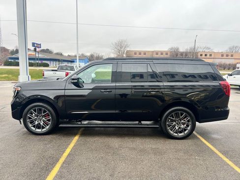 New 2025 Ford Expedition Max Platinum w/ Stealth Performance Package image 45