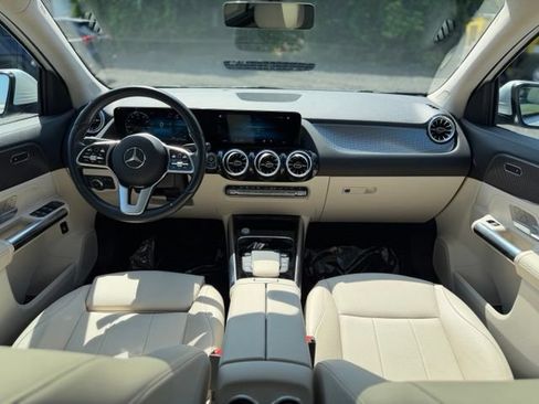 Used 2022 Mercedes-Benz GLA 250 4MATIC image 20