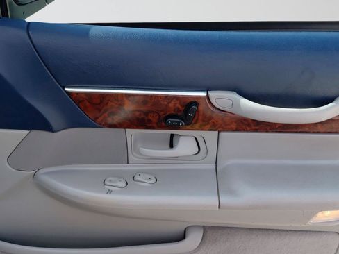 Used 1996 Mercury Grand Marquis LS RWD image 17