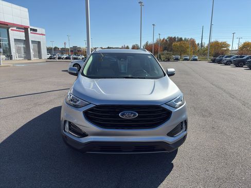Used 2020 Ford Edge SEL w/ Convenience Package image 8