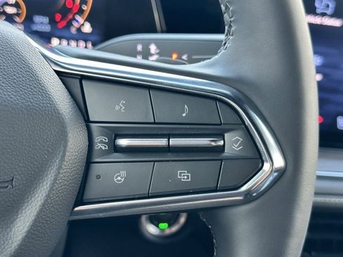 Used 2025 Chevrolet Suburban Premier image 19