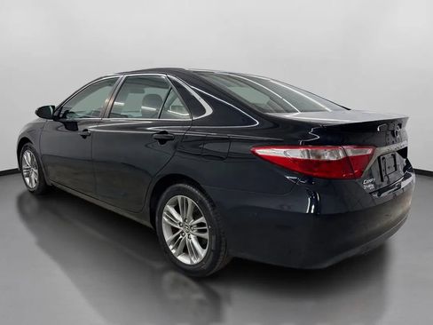 Used 2015 Toyota Camry SE image 7