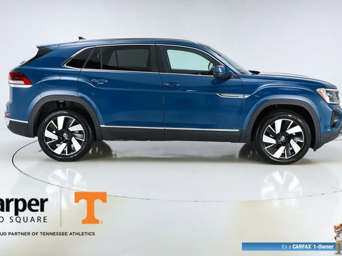 Used 2025 Volkswagen Atlas Cross Sport SEL AWD/4WD image 49