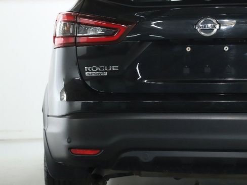 Used 2022 Nissan Rogue Sport SV w/ Technology Package AWD/4WD image 43