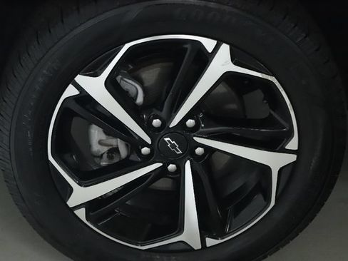 Certified 2023 Chevrolet TrailBlazer RS w/ Sun and Liftgate Package AWD/4WD image 39