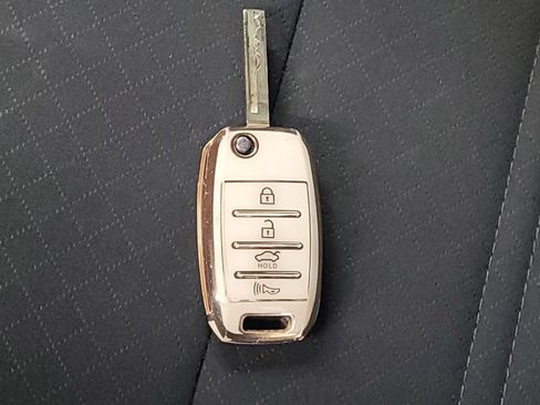 Used 2020 Kia Sorento LX w/ LX I4 Convenience Package FWD image 32