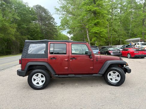 Used 2009 Jeep Wrangler Unlimited X AWD/4WD image 7