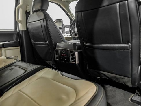 Used 2021 Ford F250 Limited AWD/4WD image 38