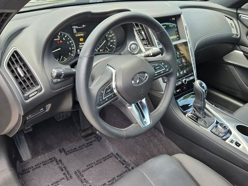 Used 2022 INFINITI Q60 3.0t Luxe w/ Essential Package RWD image 9