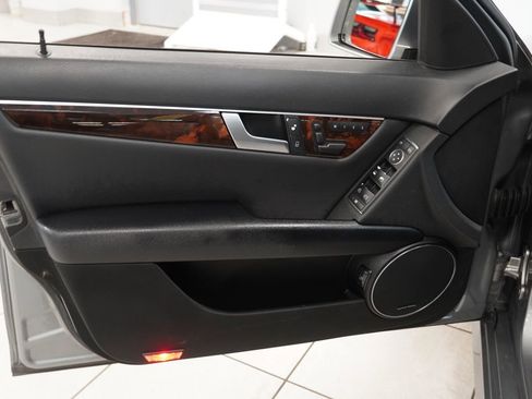 Used 2012 Mercedes-Benz C 300 4MATIC Sedan image 17