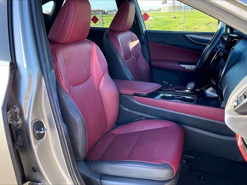 Used 2024 Lexus NX 350h Premium image 8