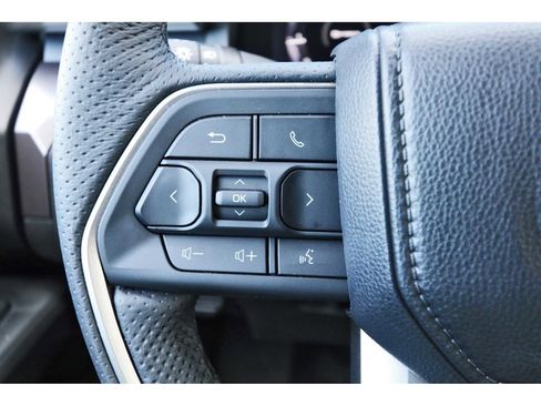 Used 2026 Toyota Tacoma TRD Off-Road AWD/4WD image 15