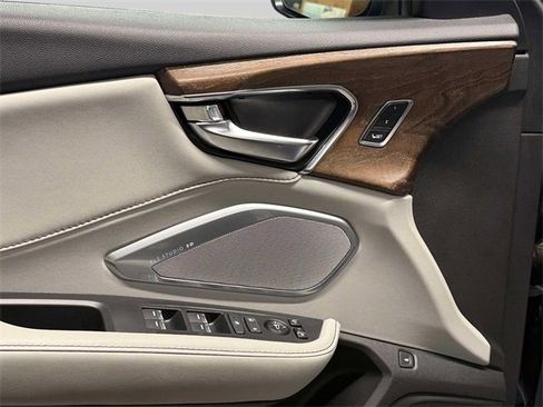 Used 2023 Acura RDX AWD w/ Advance Package image 14