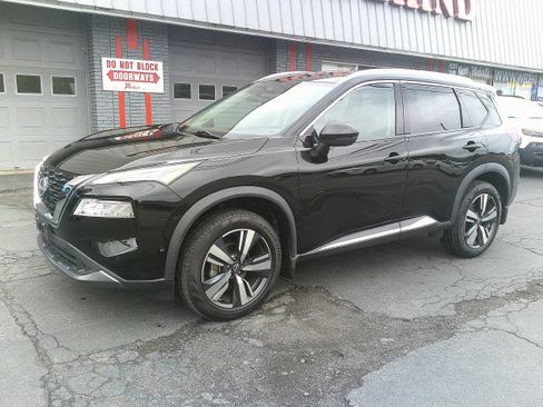 Used 2023 Nissan Rogue SL w/ SL Premium Package AWD/4WD image 10