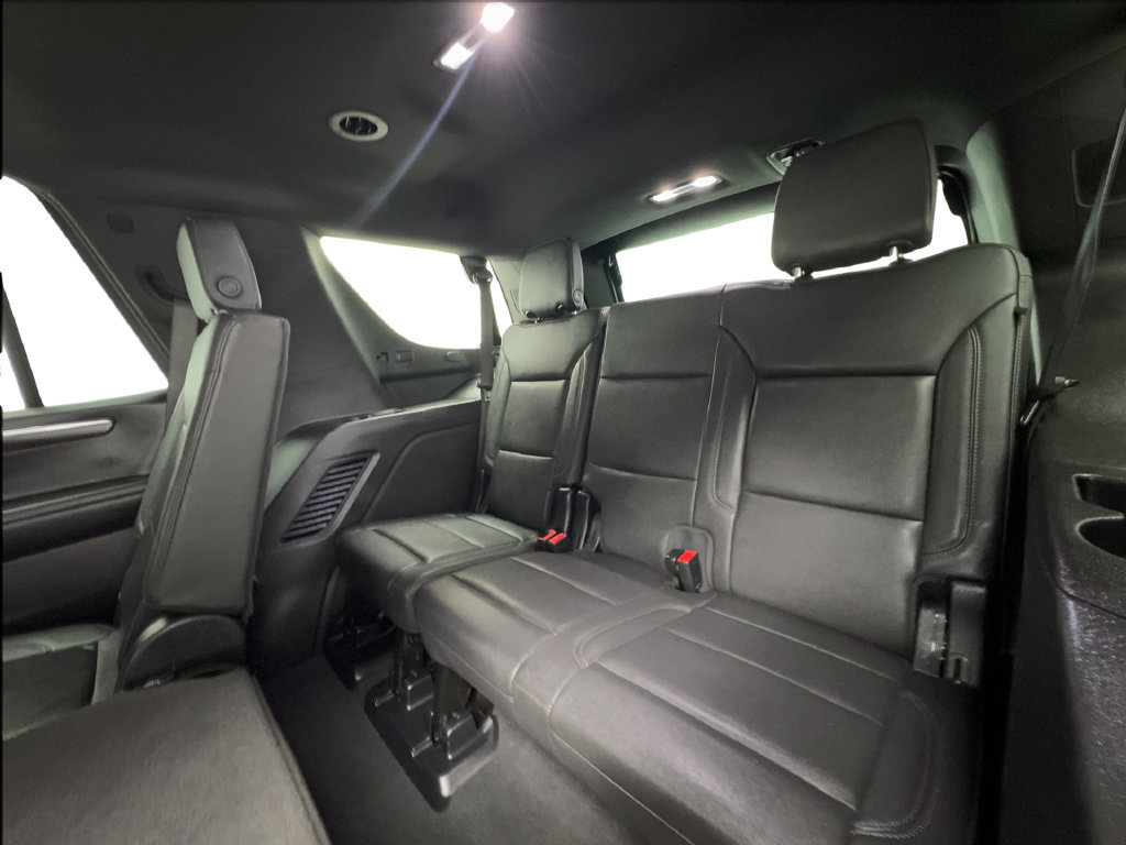 Used 2025 Chevrolet Tahoe LT RWD image 33