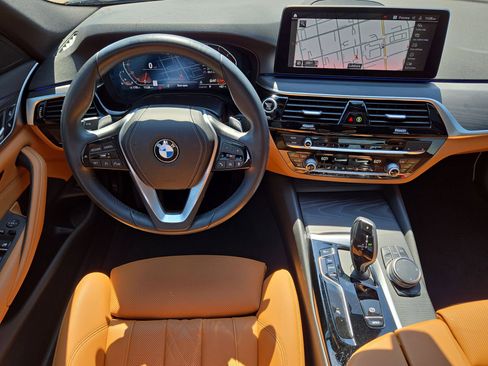 Certified 2023 BMW 530i w/ Convenience Package RWD image 14