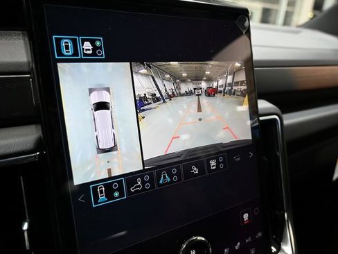 New 2026 GMC Yukon XL Denali w/ Denali Reserve Package image 19