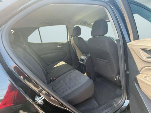 Used 2024 Chevrolet Equinox LT FWD image 25