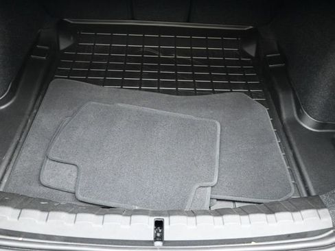 Used 2023 BMW M2 w/ Lighting Package image 20