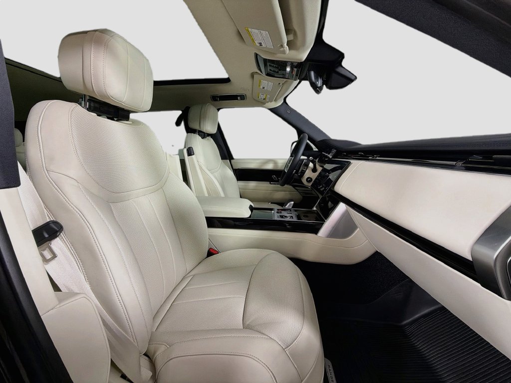 New 2027 Land Rover Range Rover Long Wheelbase SE AWD/4WD image 29