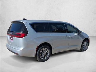 New 2026 Chrysler Pacifica Limited AWD/4WD video 2