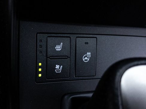Used 2021 Lexus IS 350 F Sport w/ Accessory Package RWD image 25