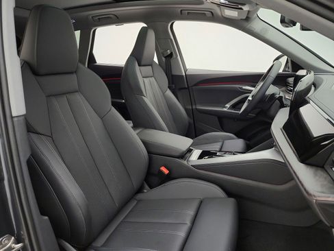 New 2026 Audi Q5 Premium Plus AWD/4WD image 13