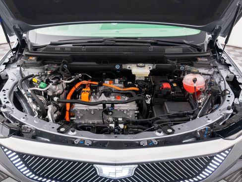 New 2026 Cadillac Optiq Luxury 1 image 29