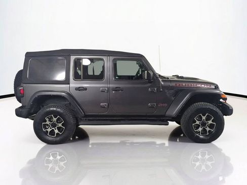 Used 2022 Jeep Wrangler Unlimited Rubicon AWD/4WD image 3