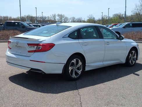 Used 2019 Honda Accord EX-L image 8