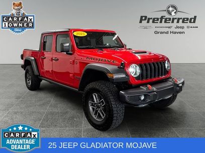 Used 2025 Jeep Gladiator Mojave w/ Safety Group